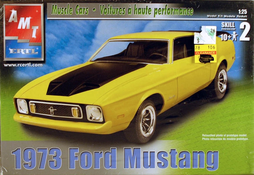 AMT #38156 1:25 1973 Ford Mustang Fastback